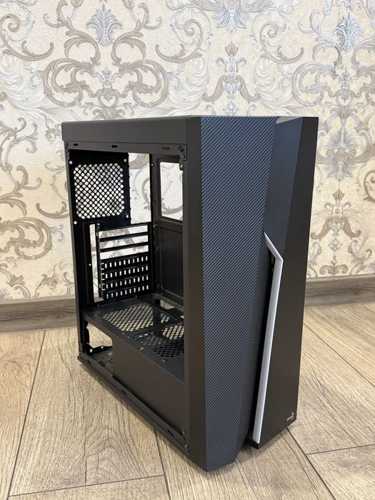 Ігровий корпус AeroCool
