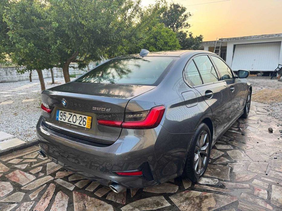 BMW 320D 190cv caixa automatica