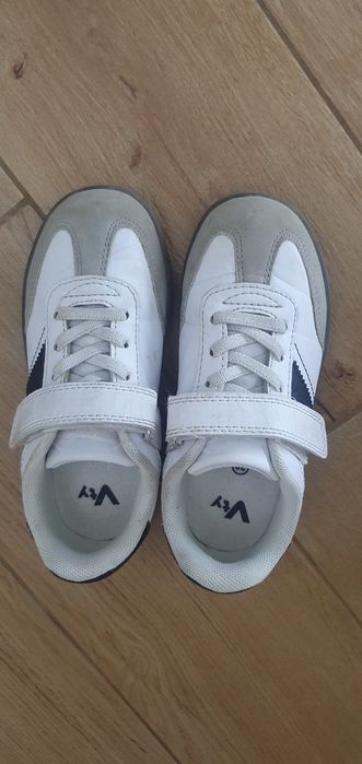 Buty sneackersy dla chlopca lub dziewczynki 29