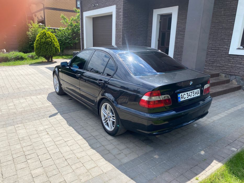 Автомобіль BMW 3 e46