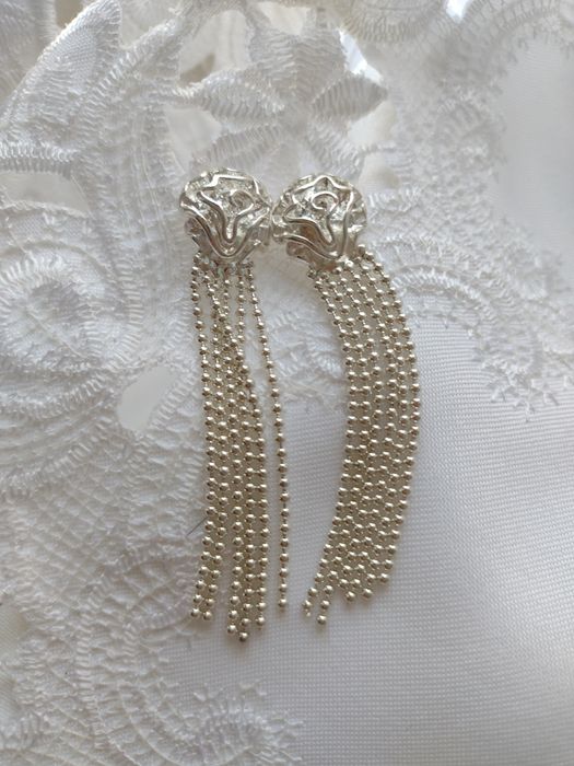 kolczyki na sztyft kwiatek i łańcuszki