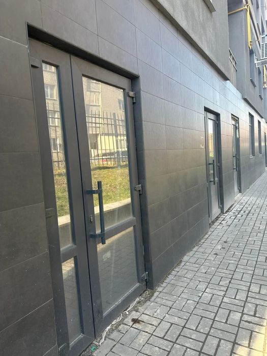 Комерційне приміщення