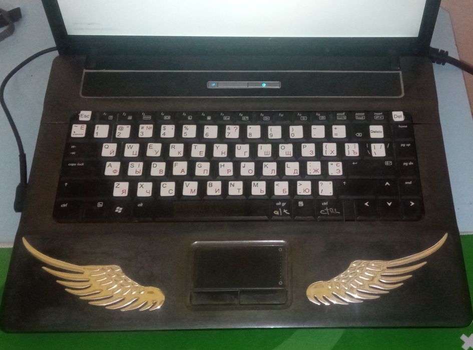 Ноутбук HP 550 (FS336AA)