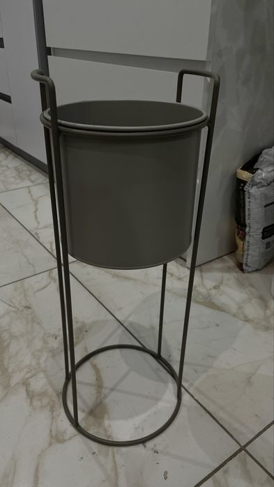 Продам кашпо для цветов