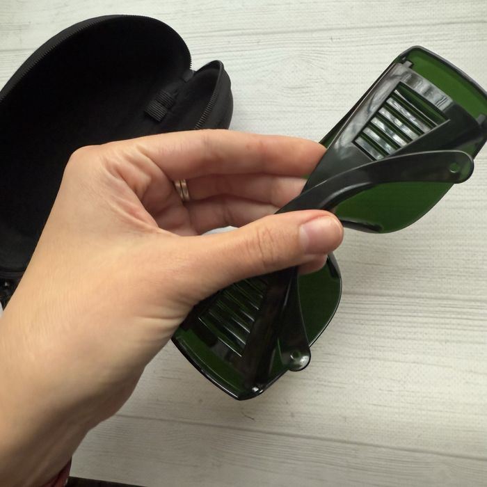 Окуляри захисні для косметолога до фотоепілятору