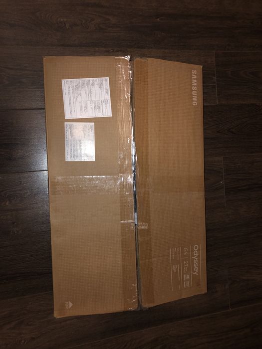 Odyssey G5 QHD 144hz 27’ в ідеальному стані