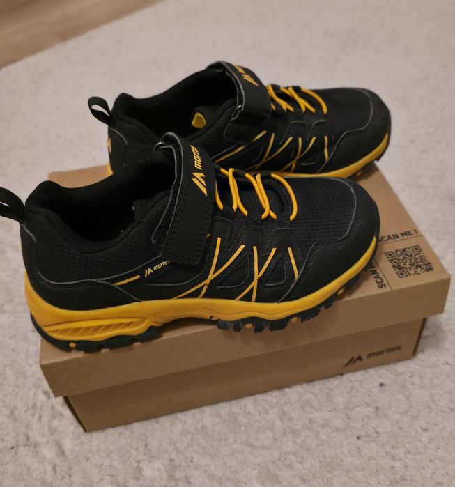 Buty chłopięce trekkingowe 32 stan bdb
