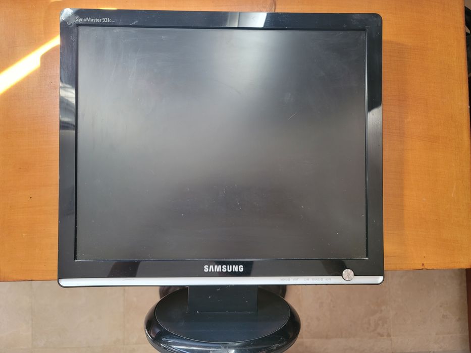 Монітор Led 19 Samsung 931c