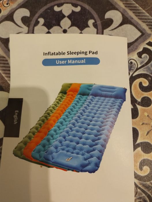 Materac dmuchany turystyczny