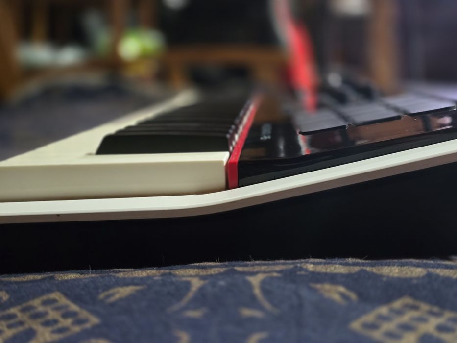 Teclado Midi Nektar P6 panorama imaculado