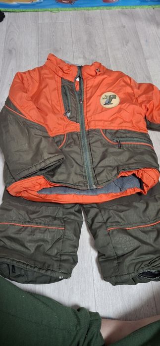 Курточка і штани на хлопчика