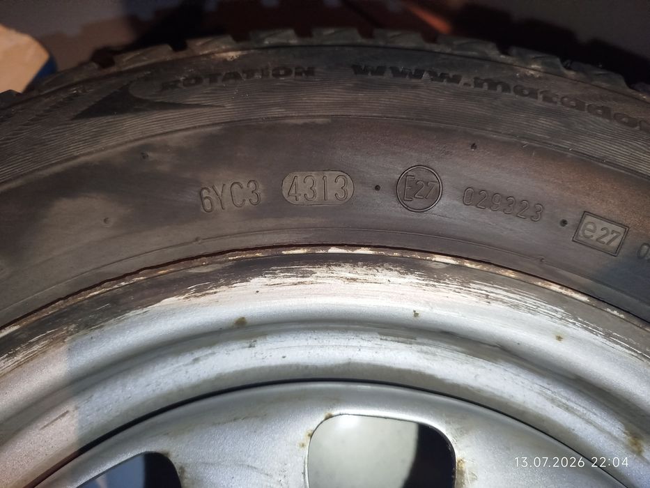 Комплект оригінальних дисків VAG R14 4x100 з зимовими шинами Matador 185/65