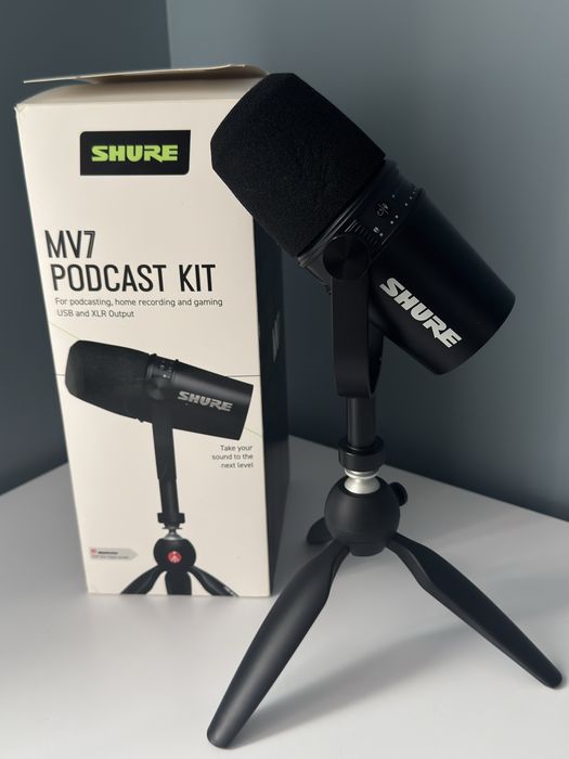 Мікрофон Shure MV7 Podcast Kit (USB/XLR)