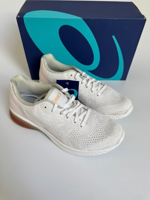 Nowe sneakersy sportowe damskie ASICS GEL-KENUN MX białe 40