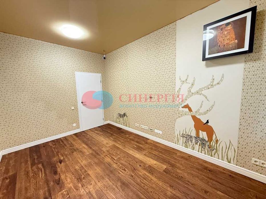 Оренда 4к, м. Арсенальна, І. Мазепи 3Б. Абсолютно автономна: газові плита та котел: опалення, вода 24/7. Інвертор.