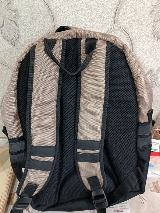 Продам  рюкзак в идеальном состоянии lonsdale
