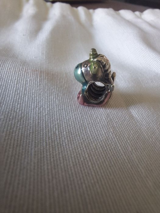 Pandora, charms jednorożec Bruno