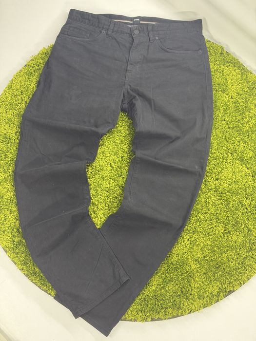 Штани від бренду Boss