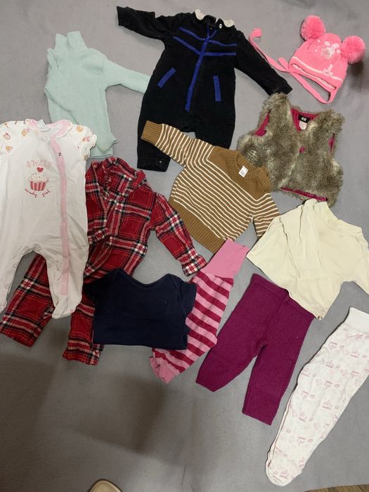 Терміново одяг для дівчинки від народження до 1 року