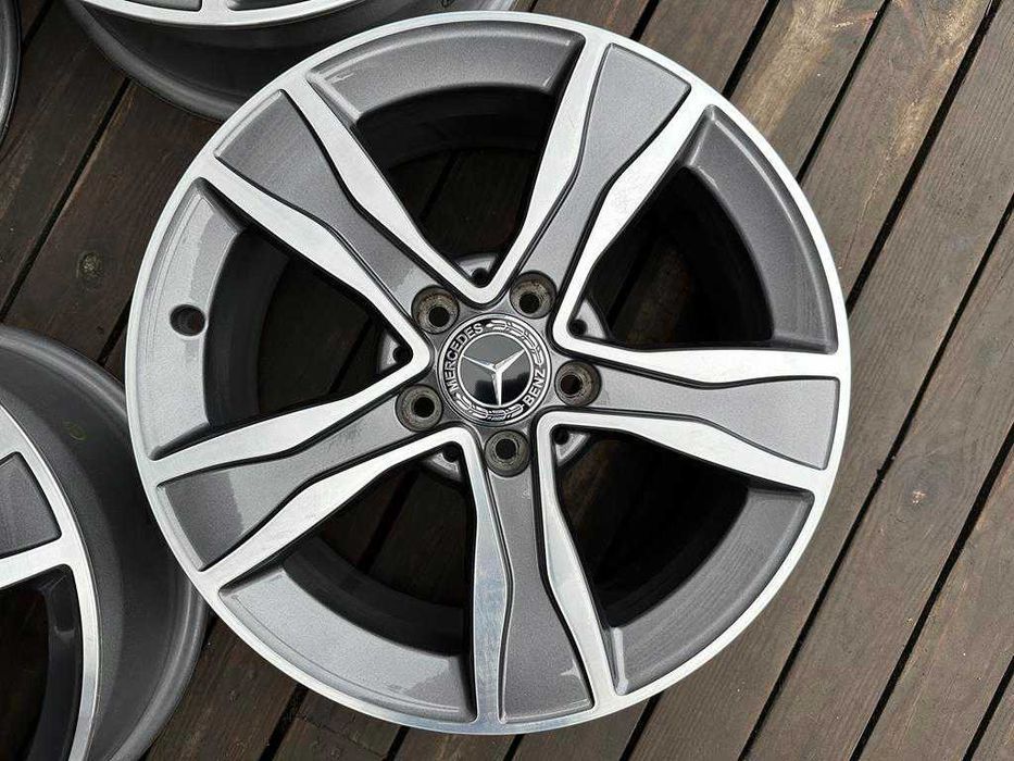 Oryginał felgi 17cali Mercedes C Class W205 A Class W169 W176 nr7047