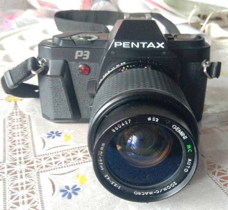 Японський фотоапарат Pentax P3