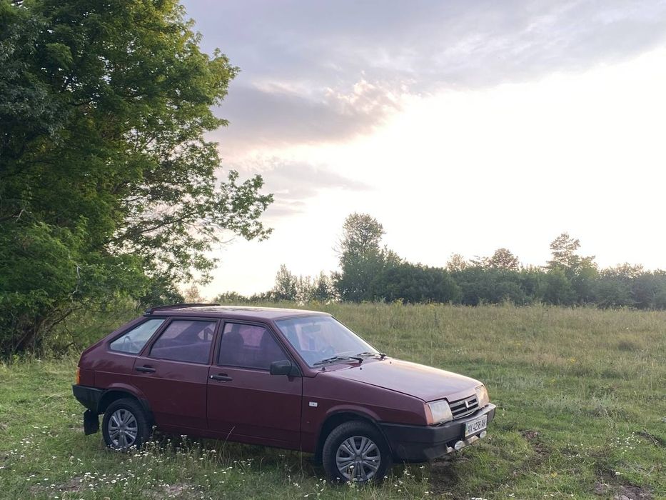 ВАЗ 2109. 1996г 1.5