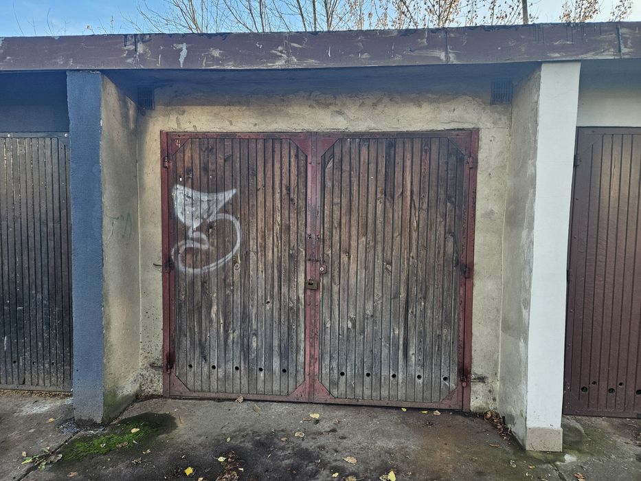 Garaż murowany do wynajęcia