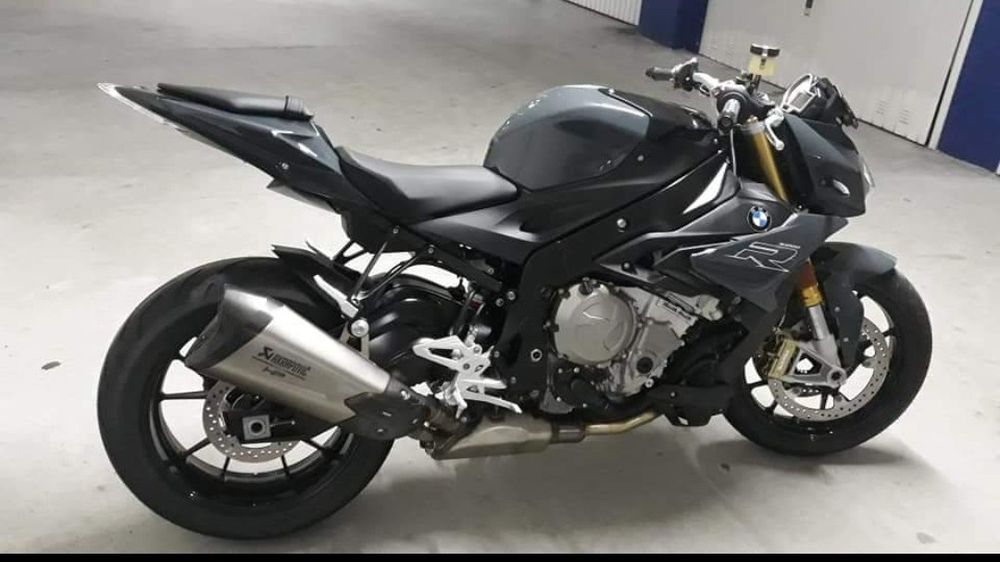 Bmw S1000r 2019.