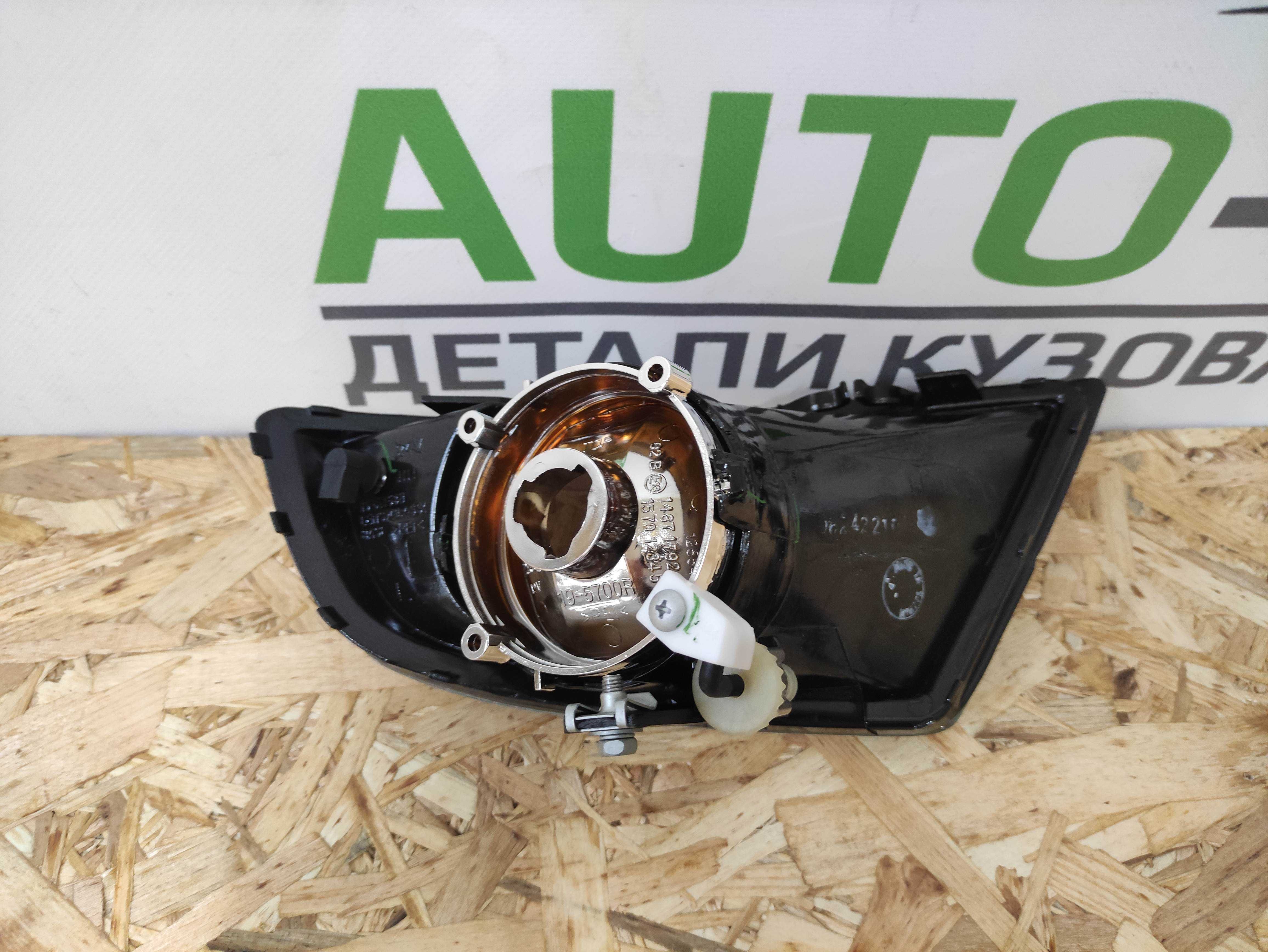 Противотуманки Ford Mondeo 2004-2007 туманка Форд Мондео 3: 1 400 грн ...