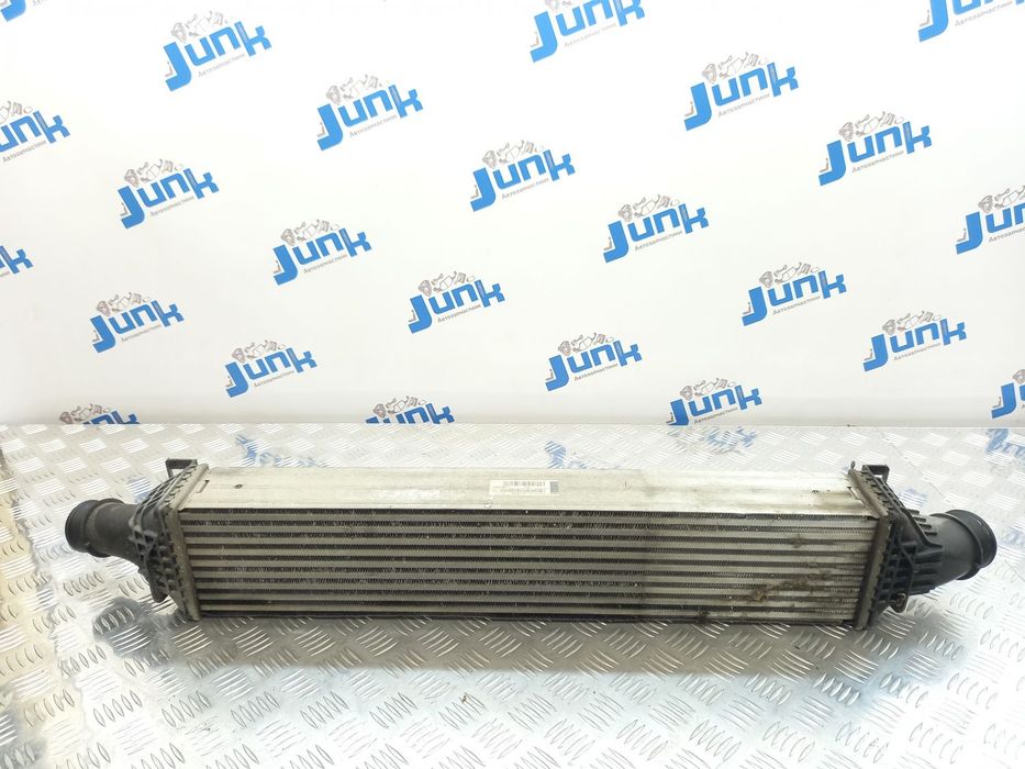 Радиатор интеркулера 8W0145805B для Audi A4 B9 2015-2022