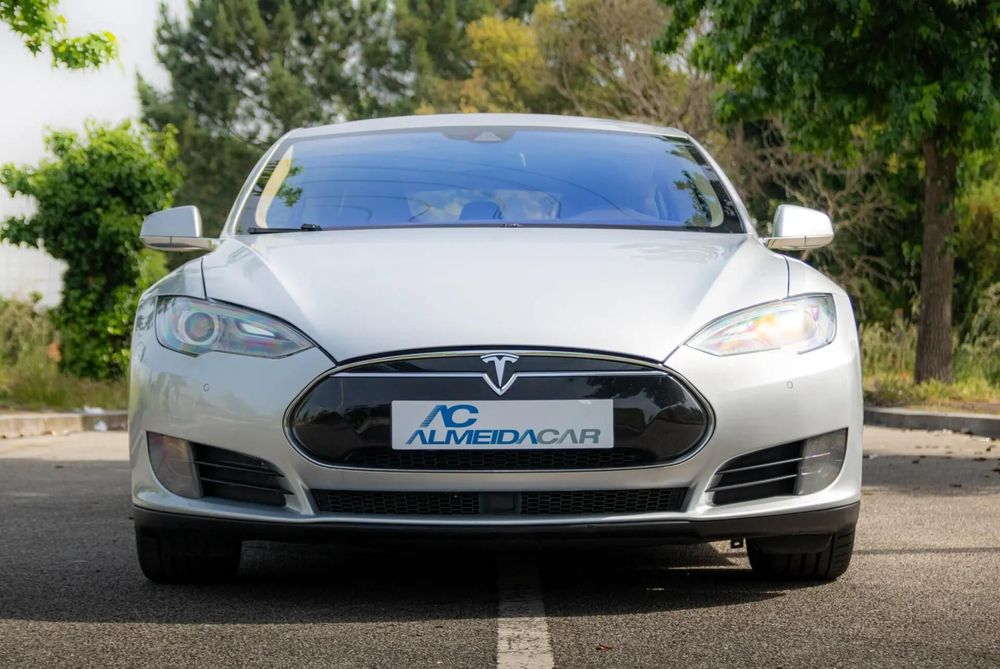 Tesla Model S 70D AWD