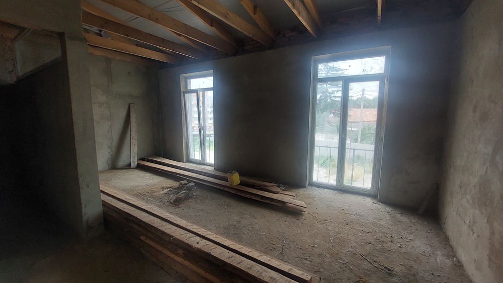 Продам 1-кімнатну квартиру. Пр-т Незалежності,5.