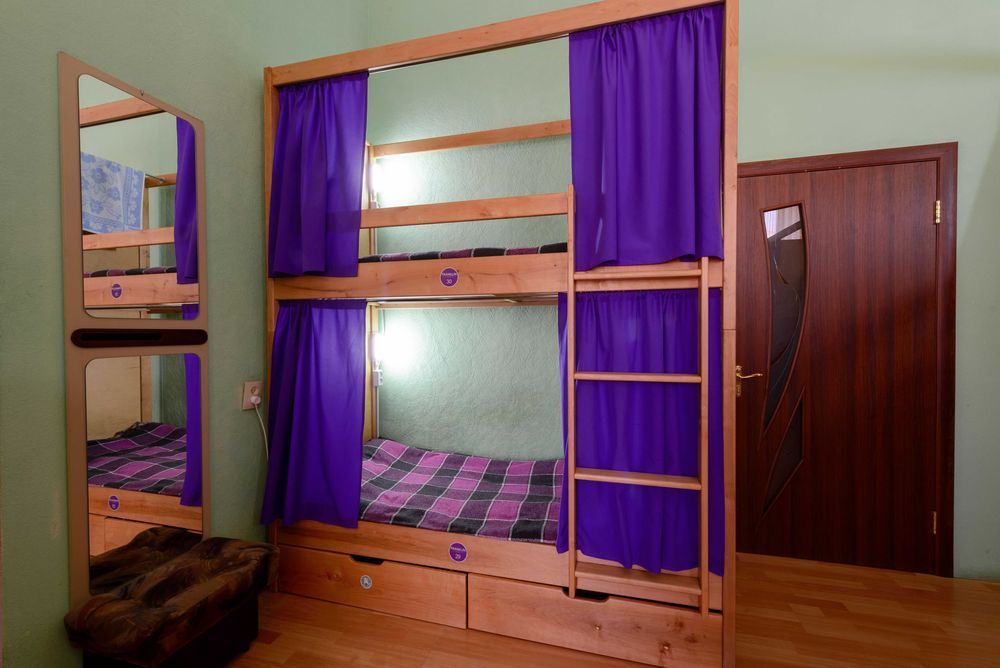 Общежитие Киев VIP Хостел Центр Метро Площадь Льва Толстого