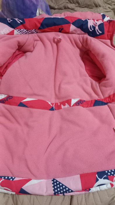 Продам зимовий теплий комбінезон куртку штани для дівчинки