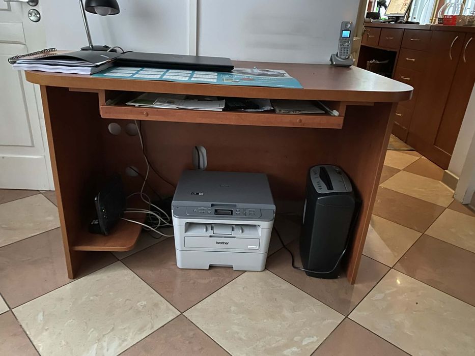 Zestaw mebli do apteki i biura