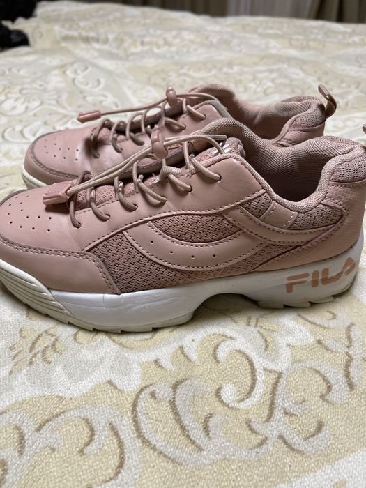 Кроссовки для девочек