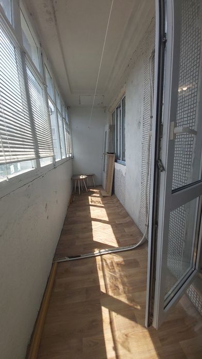 Продам 1комнатную, 18300