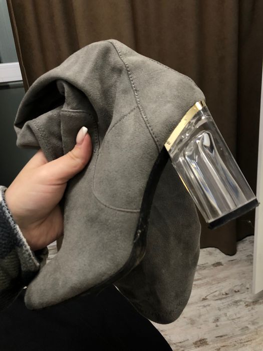 Ботфорди 37 розмір