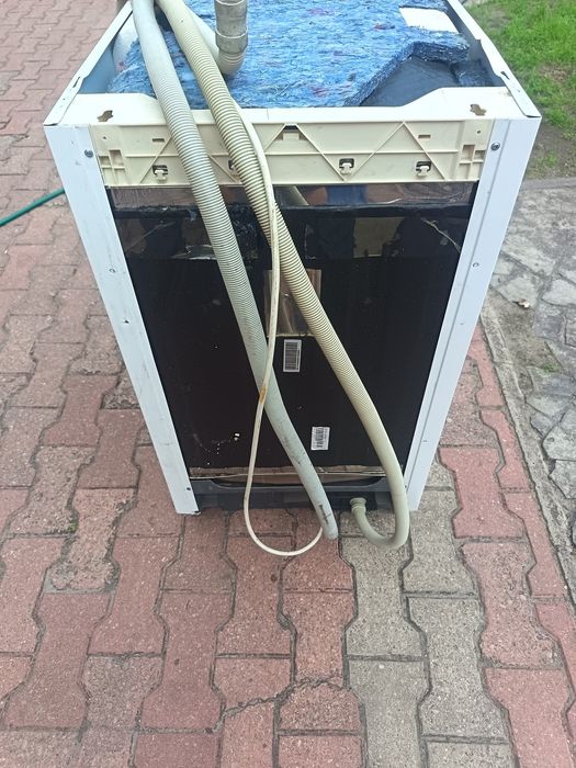 Zmywarka Sharp uszkodzona na czesci