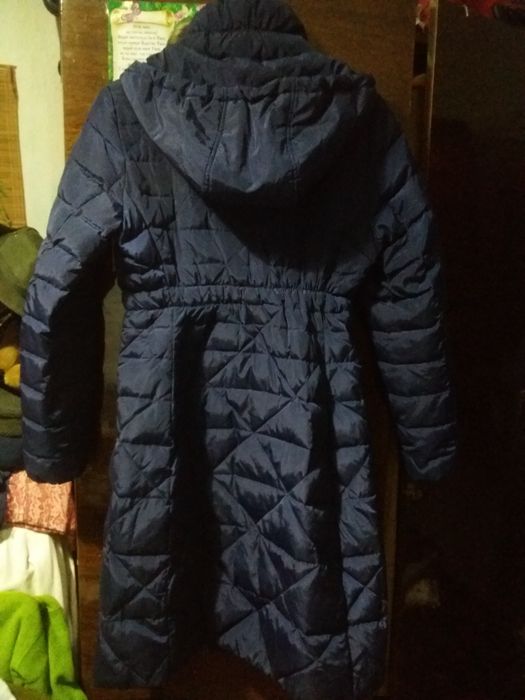 Красивое балоневое демосезонное пальто