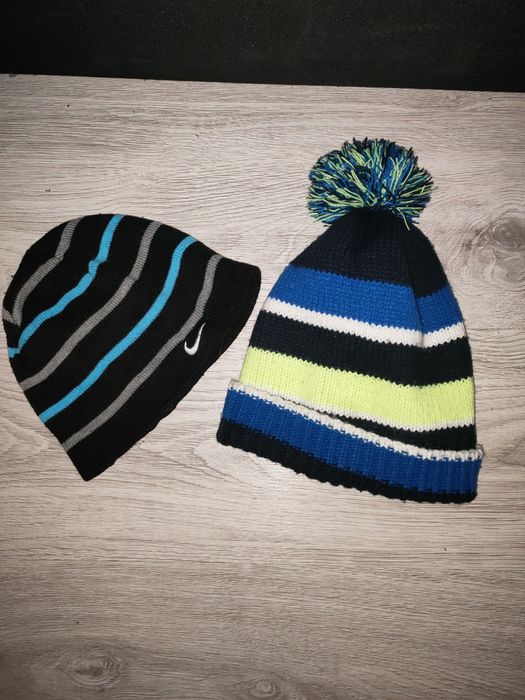 Czapki jesienno zimowa dwie sztuki