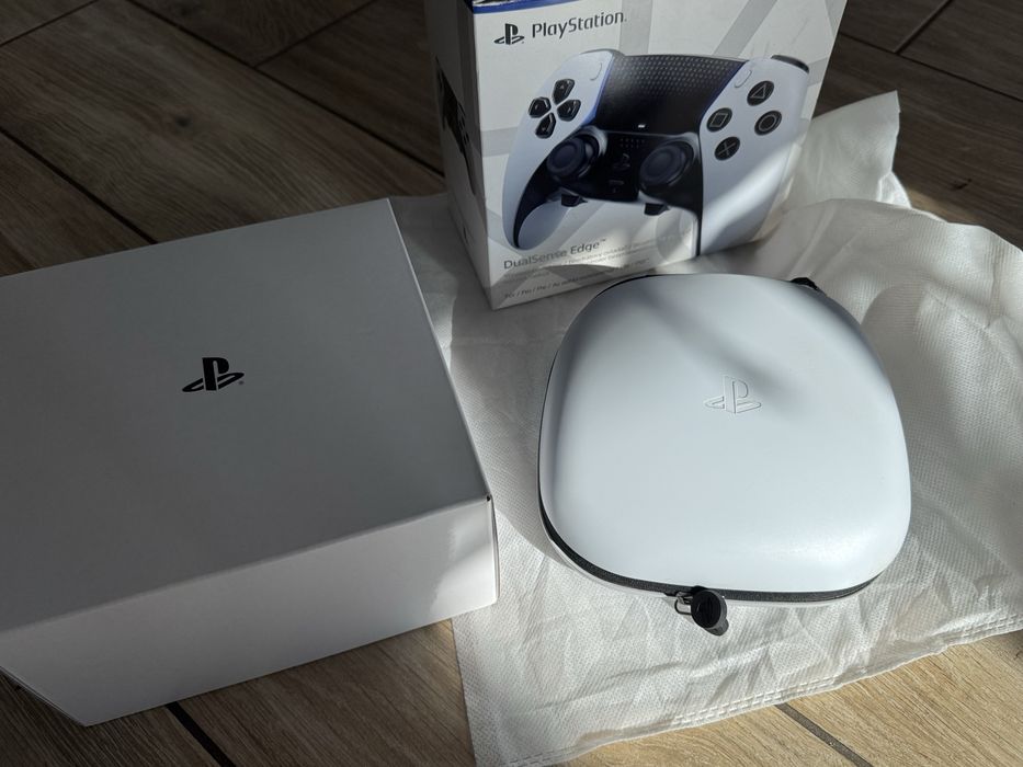 Pad Sony DualSense Edge PS5 Biało-Czarny + Etui + Pudełko + USB