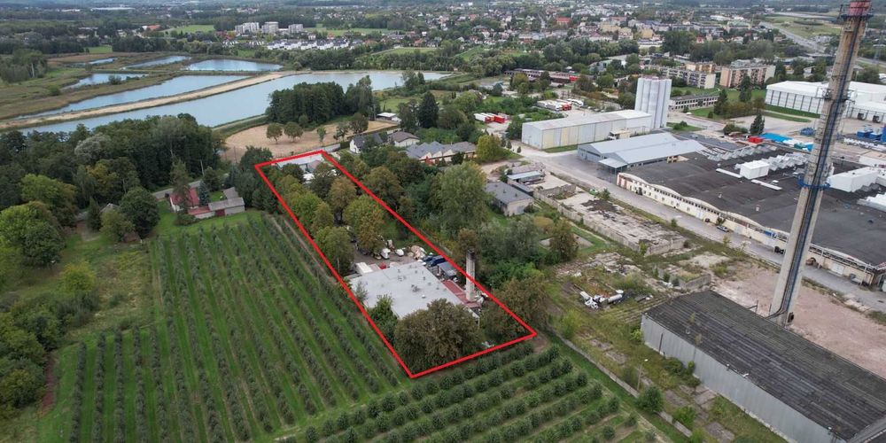 1/2 udziału w nieruchomości usługowo-przemysłowej | 7400 m² | Jeziorzany, Tarczyn