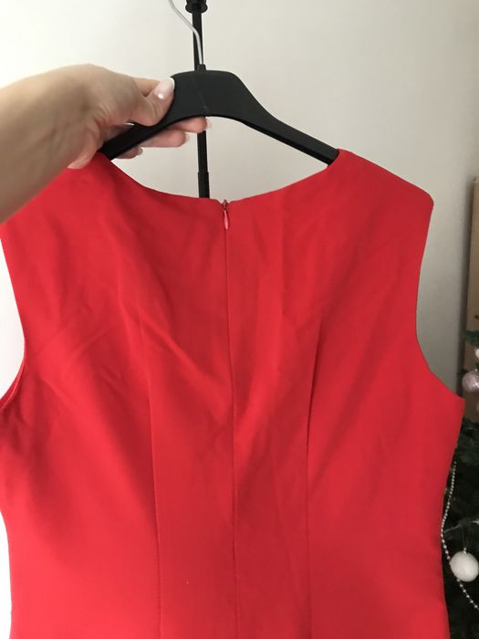 Sukiena czerwona z zakładką