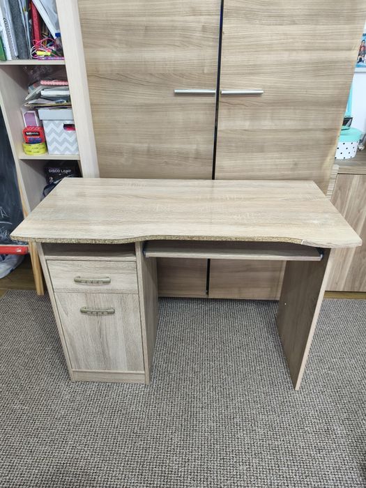 Oddam za darmo  biurko dąb Sonoma rezerwacja