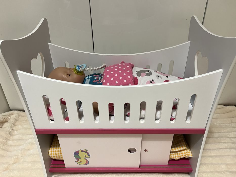 Łóżeczko dla lalek