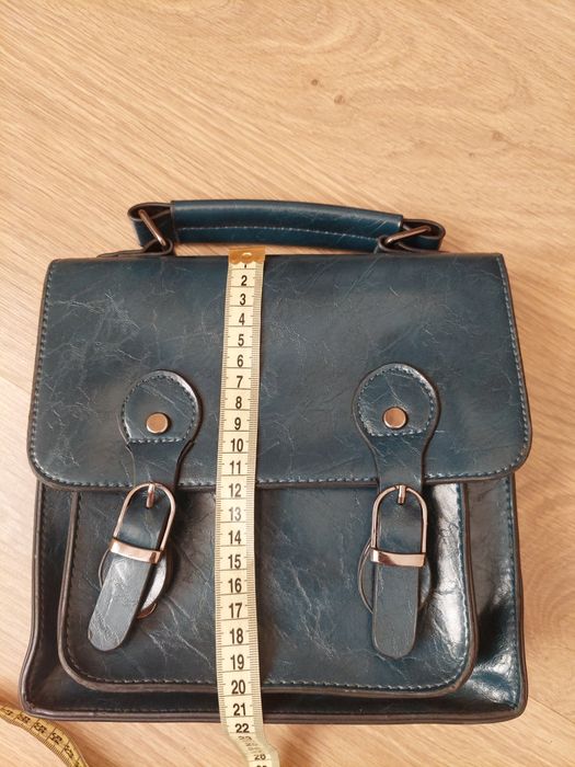 Жіноча невеличка сумка