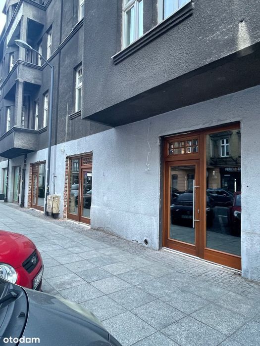Bez Prowizji ! Lokal 140 M² Z Klimatyzacją – Katowice (Słowackiego 8)