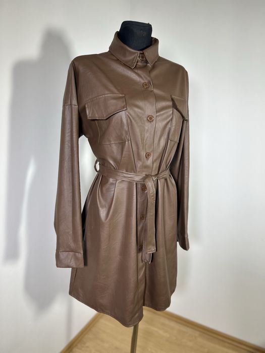 Czekoladowa sukienka brązowa eko skóra L 40 modowa wiązana pasek modna