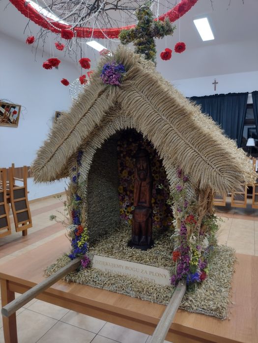 Sprzedam wieniec dozynkowy
